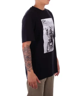 BARBOUR T-shirt Uomo Lucas graphic t-shirt fw24 tee><noscript><img width=